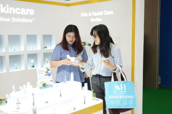Inovasi & Pengalaman: Maklon Kosmetik NEO Group di Cosmobeaute 2025