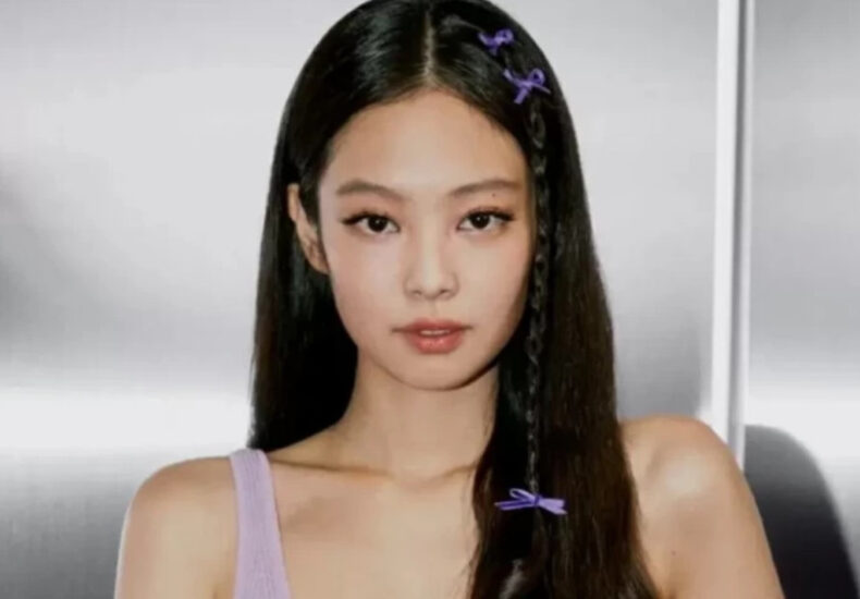 Jennie BLACKPINK Dikabarkan Rilis Merek Kecantikan Pribadinya?