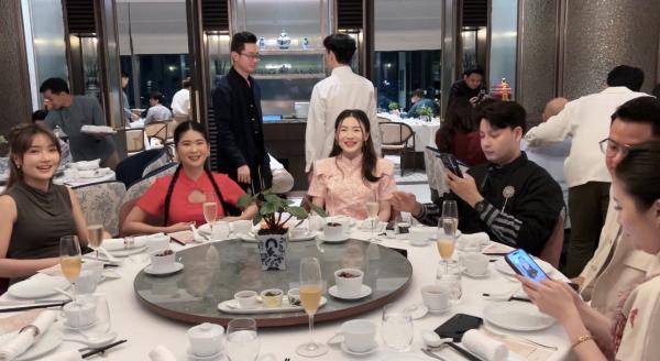 Restoran Li Lian Park Hyatt Jakarta: Nikmati Kuliner China Mewah