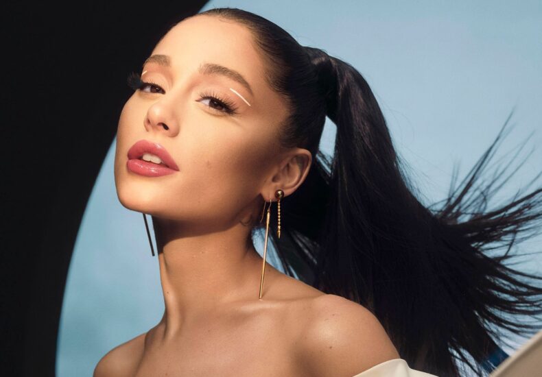 Ariana Grande Positif COVID-19: Drama di Balik Promosi Wicked!
