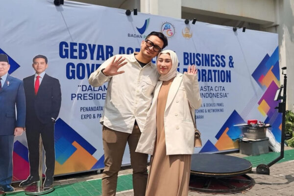 Buktikan Produk Skincare Miliknya Aman, Reza Gladys Buka Booth di Acara BPOM