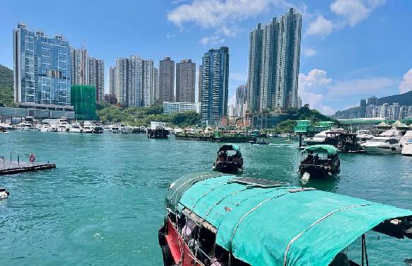 Hong Kong & Korea Selatan Makin Ramah Muslim Traveler? Cek Faktanya!