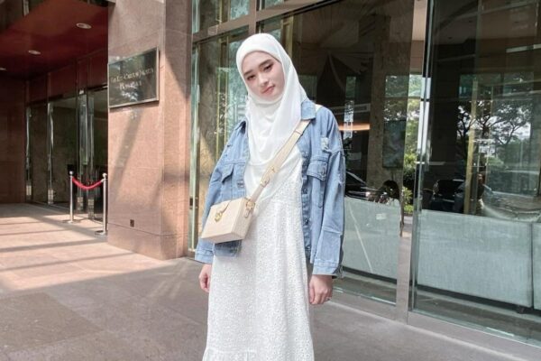 Inara Rusli Dilaporkan Kasus Perzinaan: Manajer Buka Suara