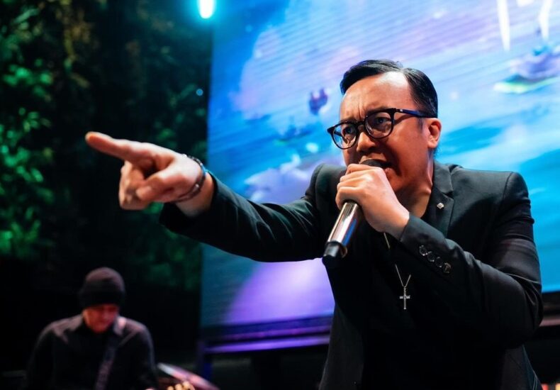 Ari Lasso Putus dari Dearly Djoshua: Fokus Kesehatan & Karier