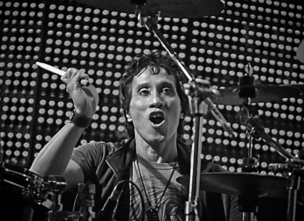 Kabar Duka: Mantan Drummer God Bless Yaya Moektio Meninggal Dunia