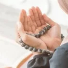 4 Doa Agar Muslimah Cantik, Pancarkan Aura Positif Setiap Hari!