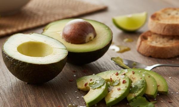 Manfaat Alpukat: Rahasia Pencernaan Sehat & Tubuh Bugar!