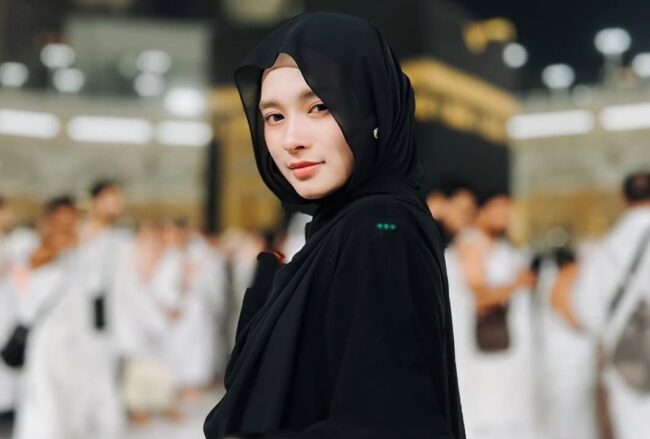 Inara Rusli Tak Terima Pernikahan Sirinya Jadi Sorotan Publik