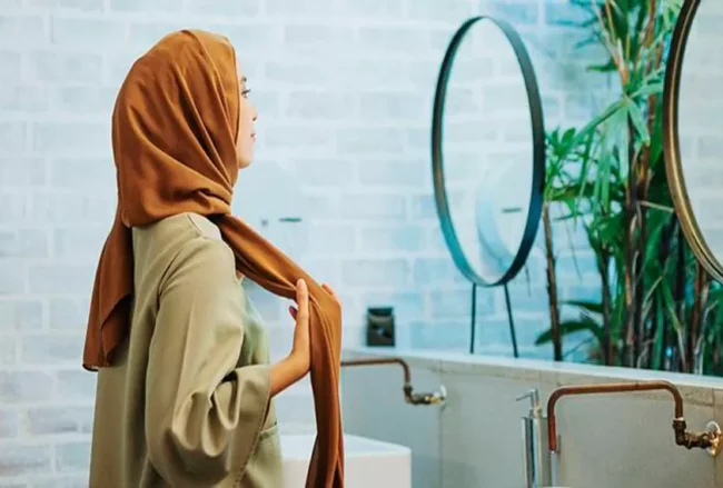 Rahasia Kecantikan Muslimah Alami: 6 Amalan Penuh Berkah