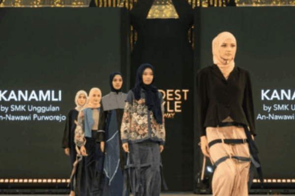 Siswa SMK An-Nawawi Purworejo
