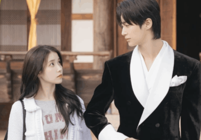 Drakor Monarki Konstitusional Perfect Crown