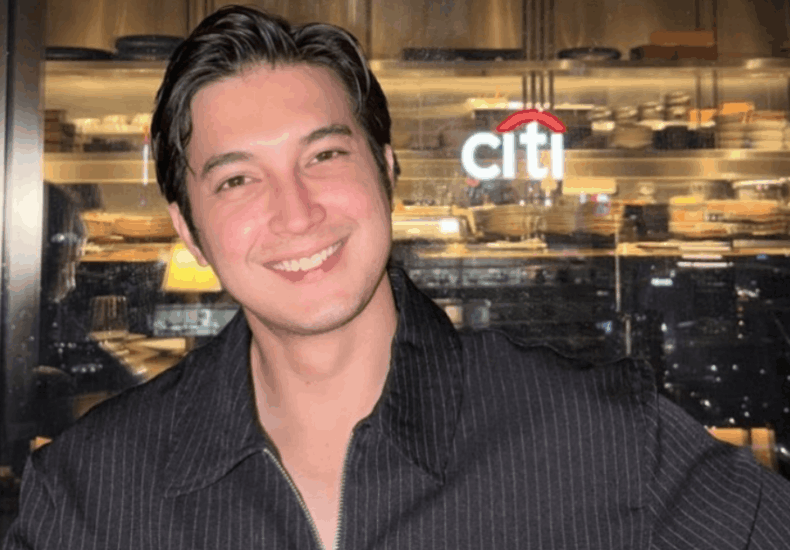 Penampilan Junior Roberts