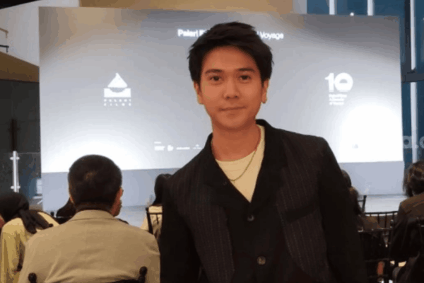 Iqbaal Ramadhan jadi produser