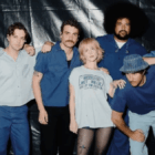 Musisi Dunia Awali Karier Lewat Cover