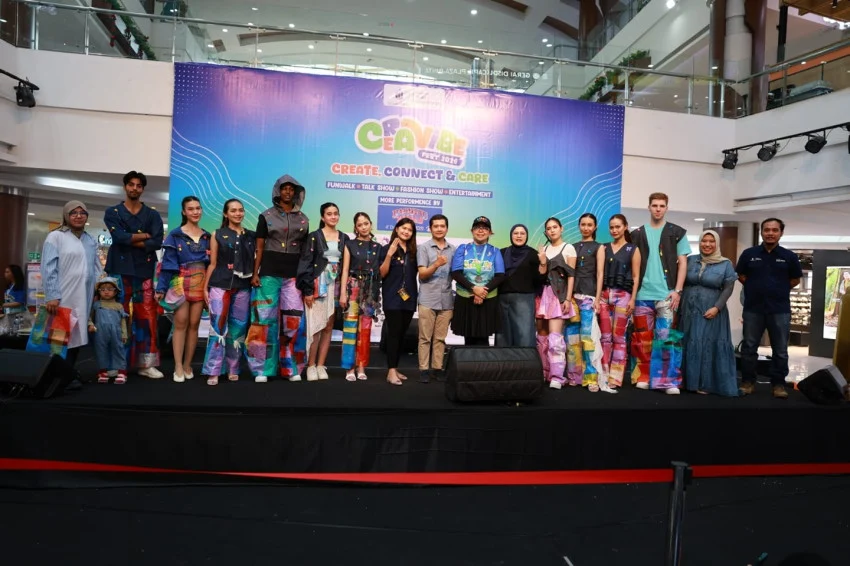 fesyen berkelanjutan Creavibe Fest 2026: Mahasiswa Desain Produk UMB Tampilkan… fesyen berkelanjutan - ilustrasi berita Creavibe Fest 2026: Mahasiswa Desain Produk UMB Tampilkan Karya Fesyen…