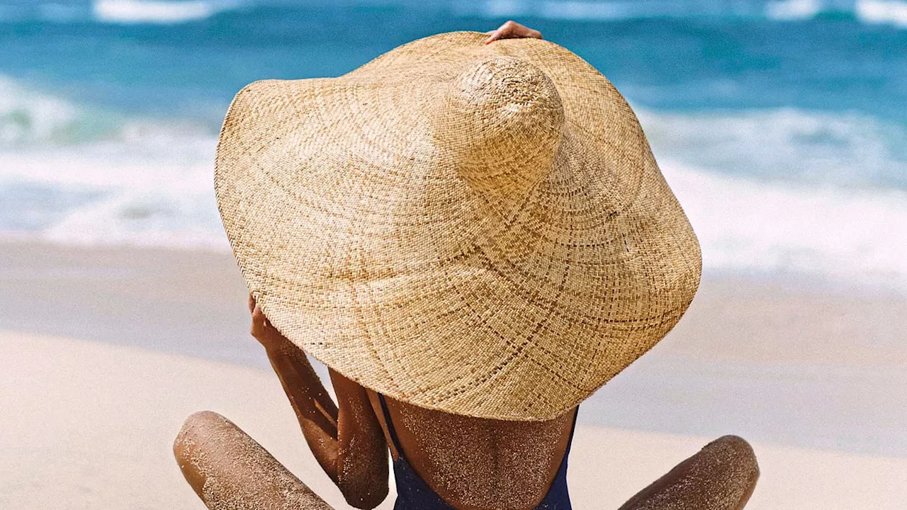 holiday beauty - ilustrasi berita Holiday beauty: Hack kecantikan dan perjalanan untuk liburan
