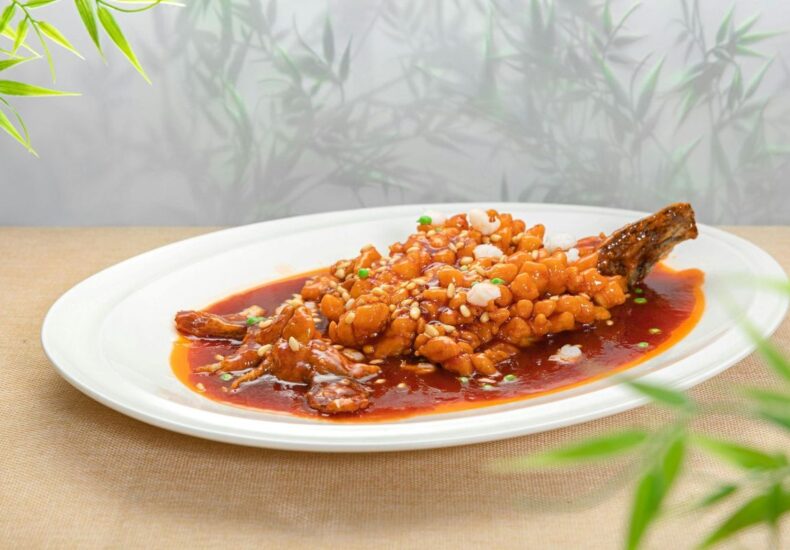 ikan tongkol pedas - ilustrasi berita Resep Ikan Tongkol Pedas Manis Ala Rumahan: Kuah Segar dan Bumbu Meresap