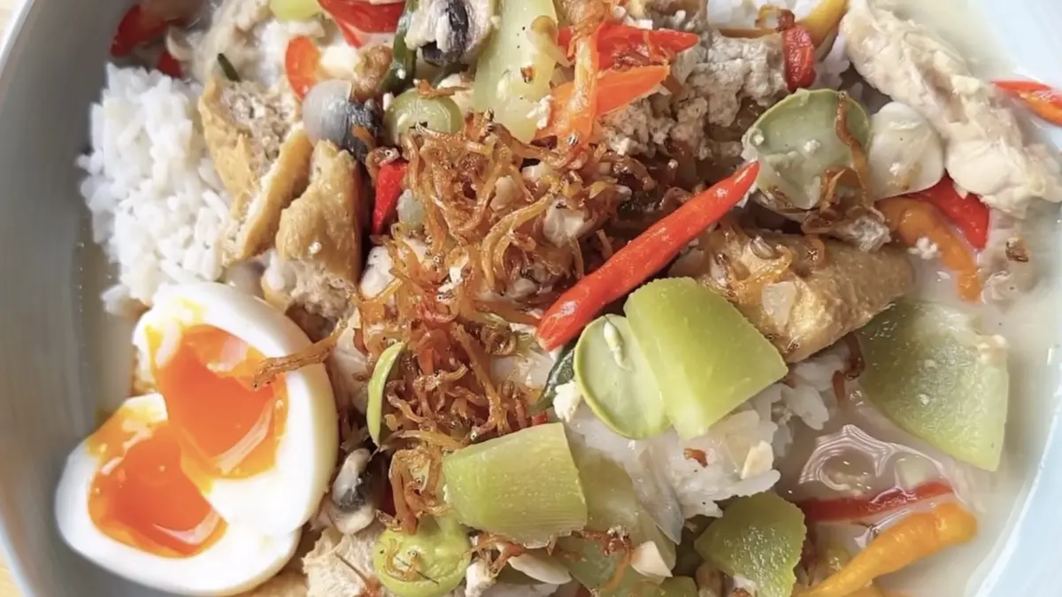 jangan lombok Resep Jangan Lombok tanpa Bumbu Halus: Sayur Santan Pedas dengan… jangan lombok - ilustrasi berita Resep Jangan Lombok tanpa Bumbu Halus: Sayur Santan Pedas dengan Tahu, Tempe, dan…