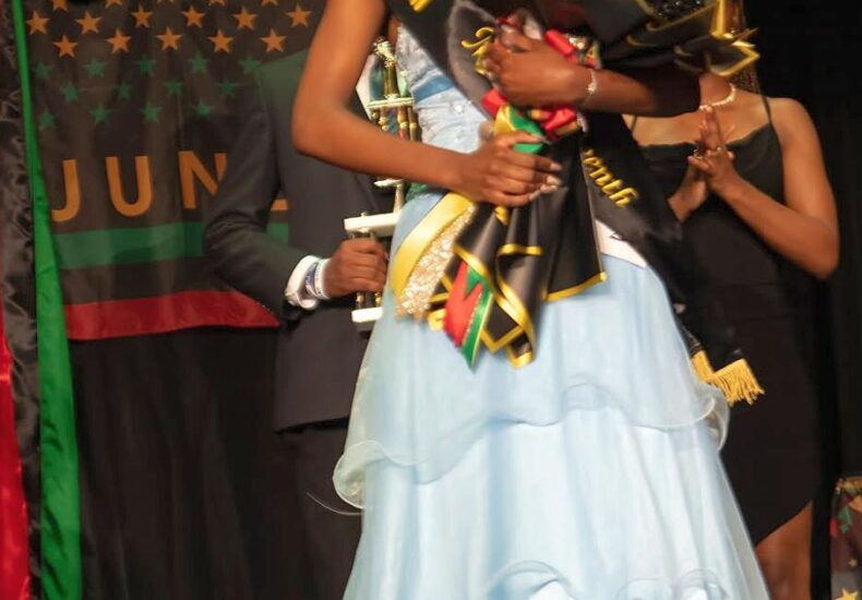miss juneteenth 2026 - ilustrasi berita Hanna Newson Dinobatkan sebagai Miss Juneteenth 2026 oleh Killeen NAACP