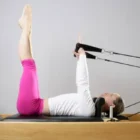 ranjang pilates - ilustrasi berita Rekomendasi Ranjang Pilates untuk Dukung Latihan Maksimal di Rumah