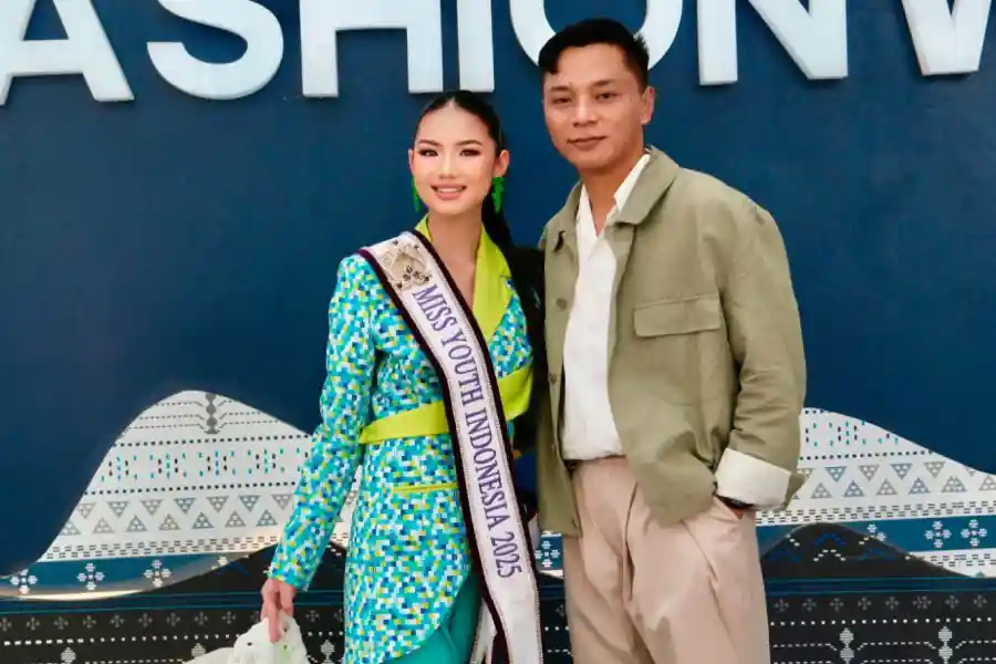 cloud bloom Desainer Jatim Ronie Parero Bawa Koleksi Cloud Bloom di Indonesia… cloud bloom - ilustrasi berita Desainer Jatim Ronie Parero Bawa Koleksi Cloud Bloom di Indonesia Fashion Week 2026
