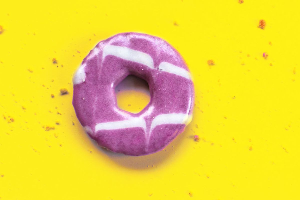 kuliner ube bekasi 5 Kuliner Ube Bekasi: Donat, Roti, Dessert hingga Crepes kuliner ube bekasi - ilustrasi berita 5 Kuliner Ube Bekasi: Donat, Roti, Dessert hingga Crepes