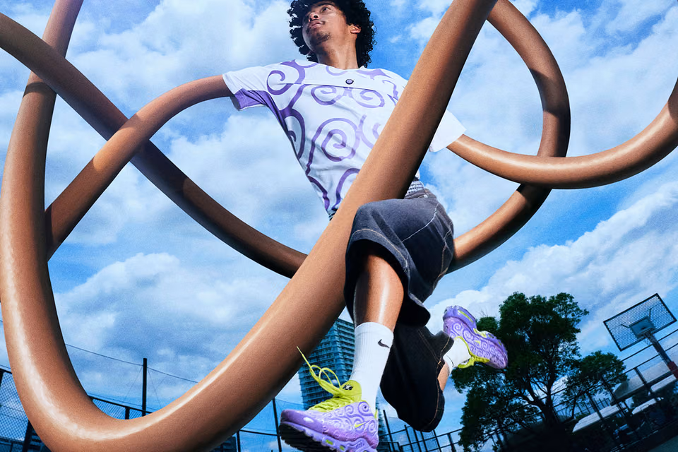 nike one piece Nike One Piece: Ungkap Koleksi Sepatu dan Pakaian Resmi nike one piece - ilustrasi berita Nike One Piece: Ungkap Koleksi Sepatu dan Pakaian Resmi