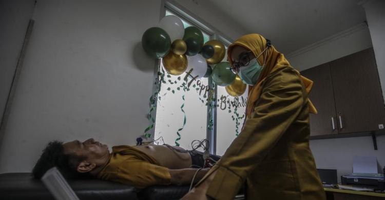 tekanan darah - ilustrasi berita Program CKG Normalkan Tekanan Darah 46 Penderita Hipertensi